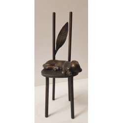 Kizlich, Pies na krześle